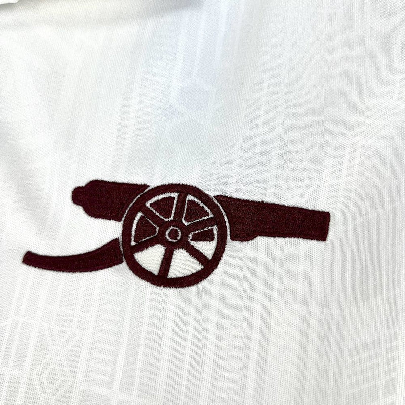 Camisa Arsenal 2025/2026 - Edição Retrô Elegância Clássica. Versão Torcedor Pro Masculina