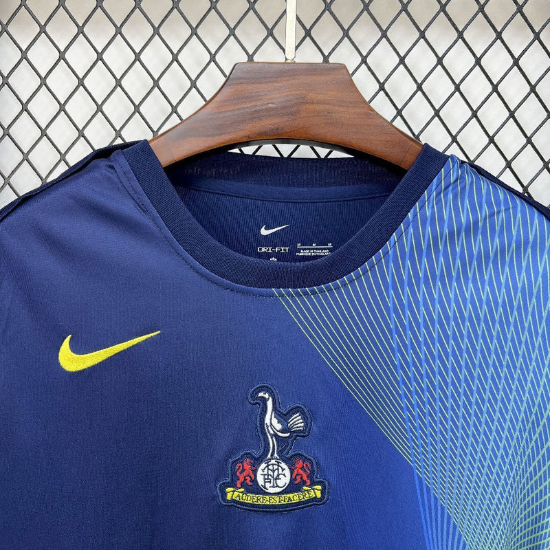 Camisa Pré-Jogo Tottenham Hotspur 2025/2026 - Navy/Neon. Versão Torcedor Pro Masculina