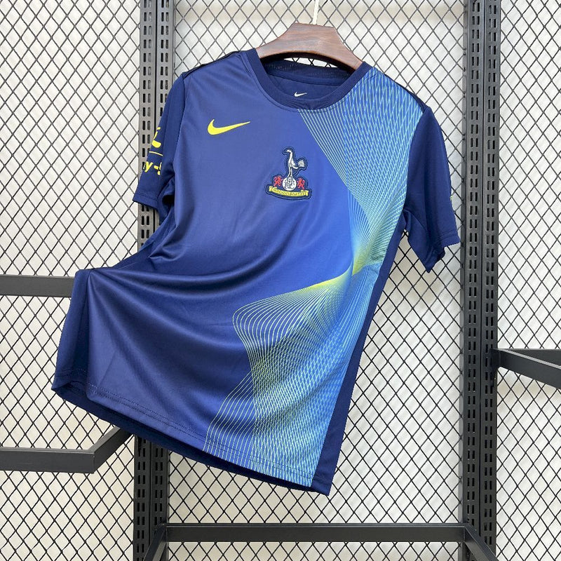 Camisa Pré-Jogo Tottenham Hotspur 2025/2026 - Navy/Neon. Versão Torcedor Pro Masculina