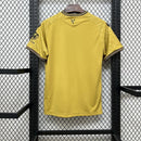 Camisa Crystal Palace 2025/2026 - Edição Dourada/Mostarda  Versão Torcedor Pro Masculina