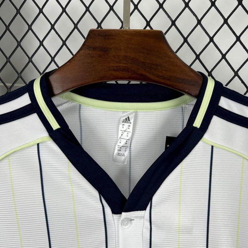 CAMISA DE BASEBOL DO REAL MADRID 25/26 BRANCO E PRETO