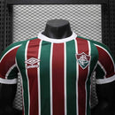 Camisa FLUMINENSE HOME 2025/2026 - VERSÃO JOGADOR Umbro | Listrada Oficial
