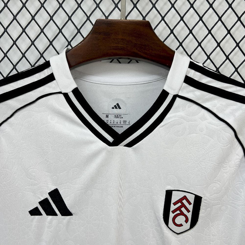 Camisa Fulham  2025/2026 - O Manto de Craven Cottage Versão Torcedor Pro Masculina