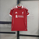 Camisa Titular do Liverpool FC para a Temporada 2025/2026. Adidas.! Versão Torcedor Pro Masculina