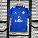 Camisa Oficial Home do Leicester City FC para a temporada 2024/2025, fabricada pela Adida s.