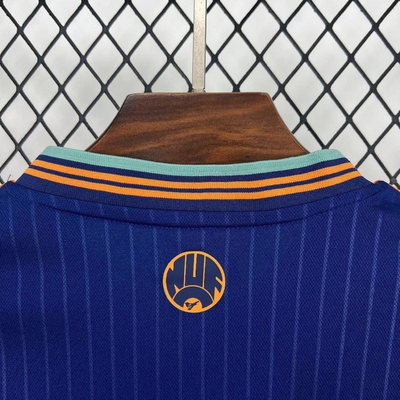 Camisa Newcastle Third 25/26 Azul Marinho Adidas Retrô