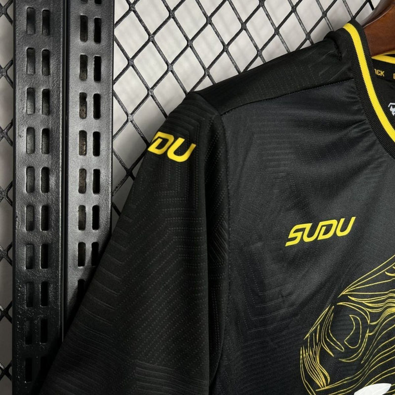 Camisa Wolverhampton Wanderers Away 24/25 Preta SUDU | Design Lobo